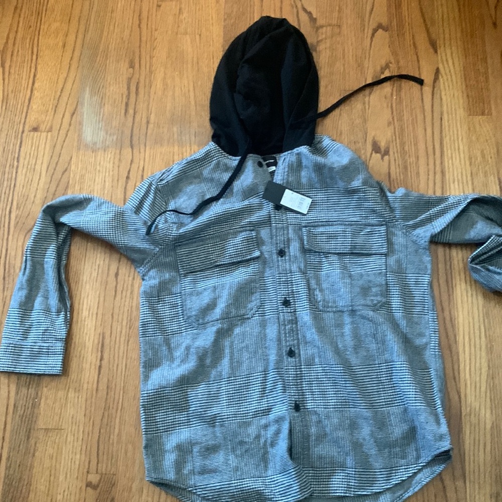 Brand flannel jacket never worn has tags